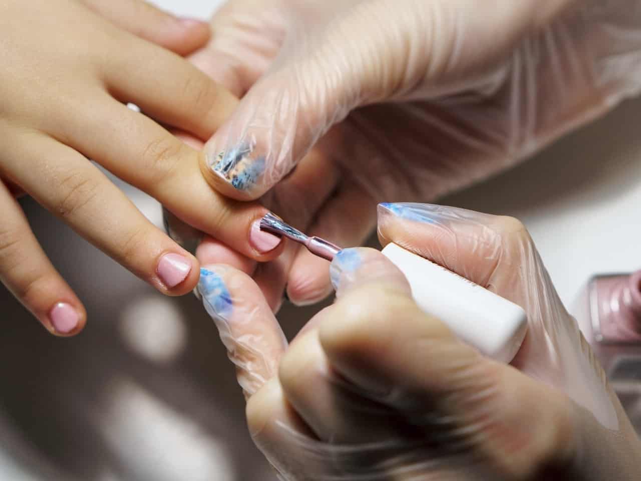 Kids Manicure 10 & Under Service Picture