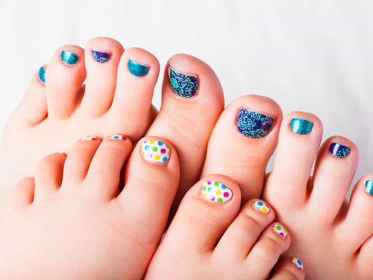 Kids Pedicure 10 & Under Service Picture